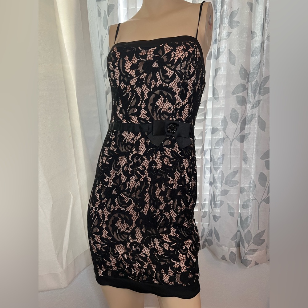 5 for$20 🌹 EUC Black Laced dress Mini dress Sz S